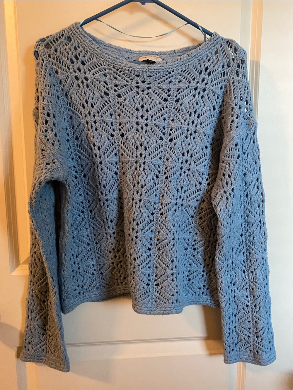 Universal Thread Sky Blue Crochet Pullover